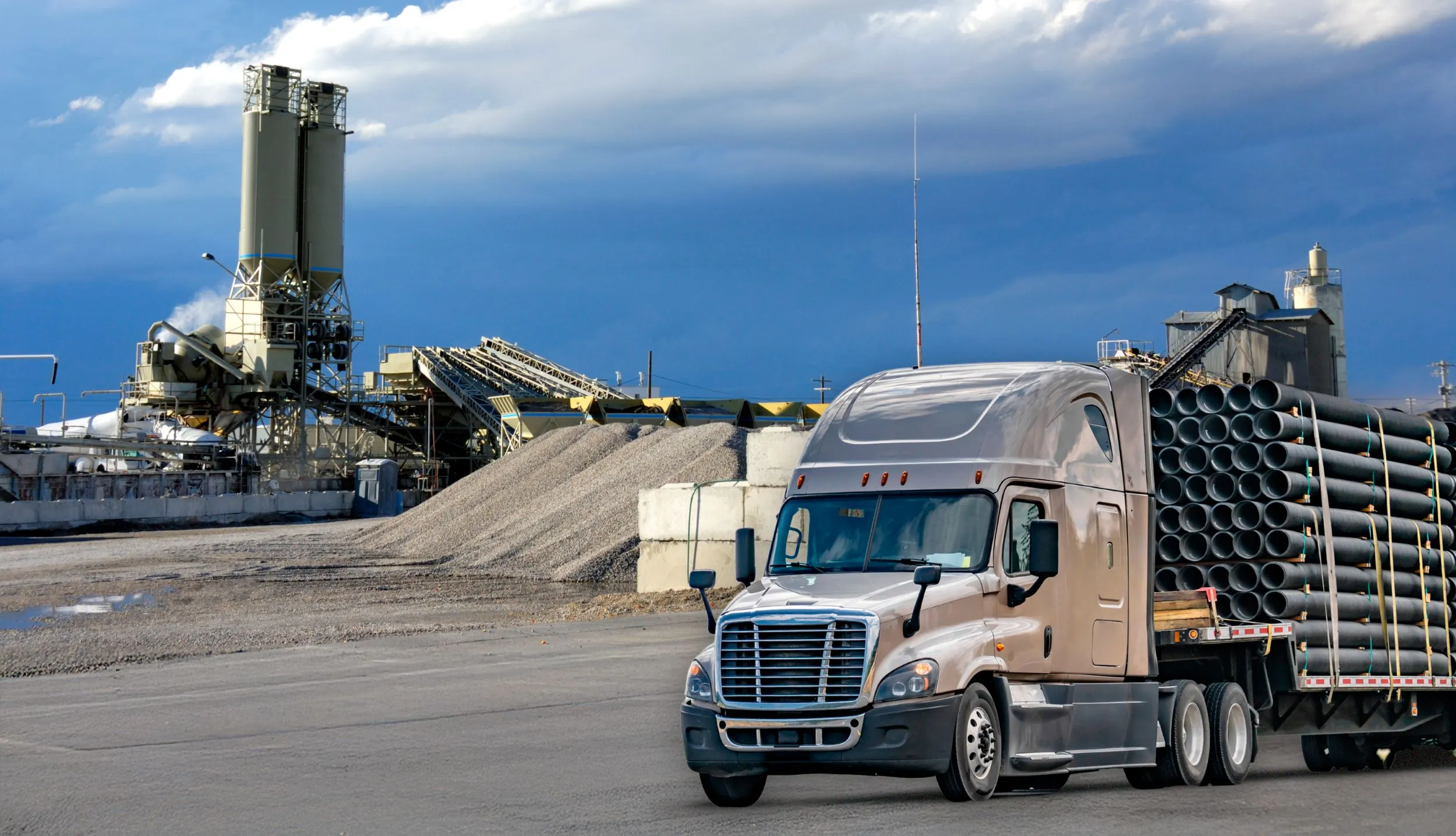 Are you curious about party logistics? This guide breaks down 1PL to 5PL in simple terms so you can find the best setup for your business.